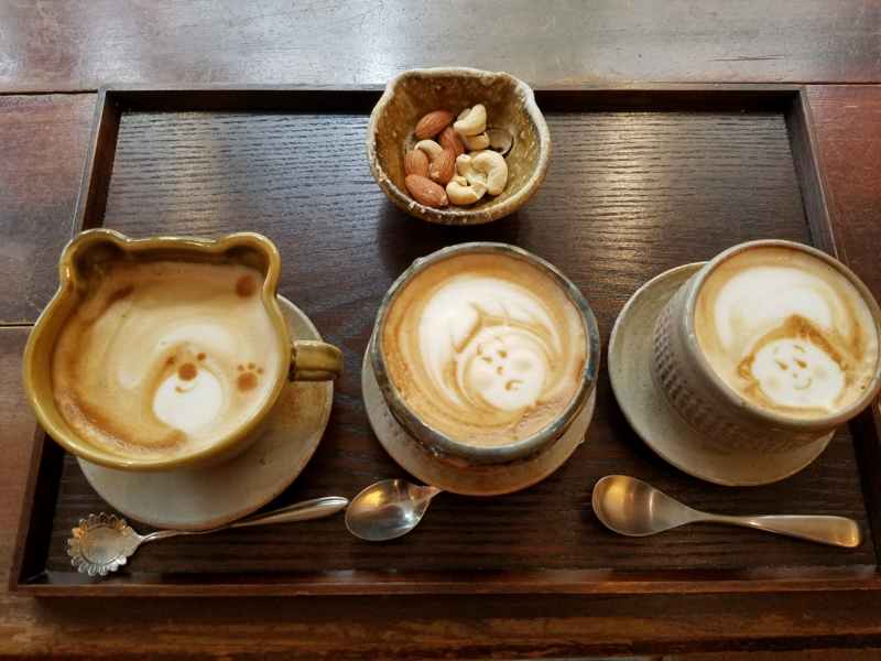 คาเฟ่ ลาเต้อาร์ต latte art กาแฟ ลวดลาย