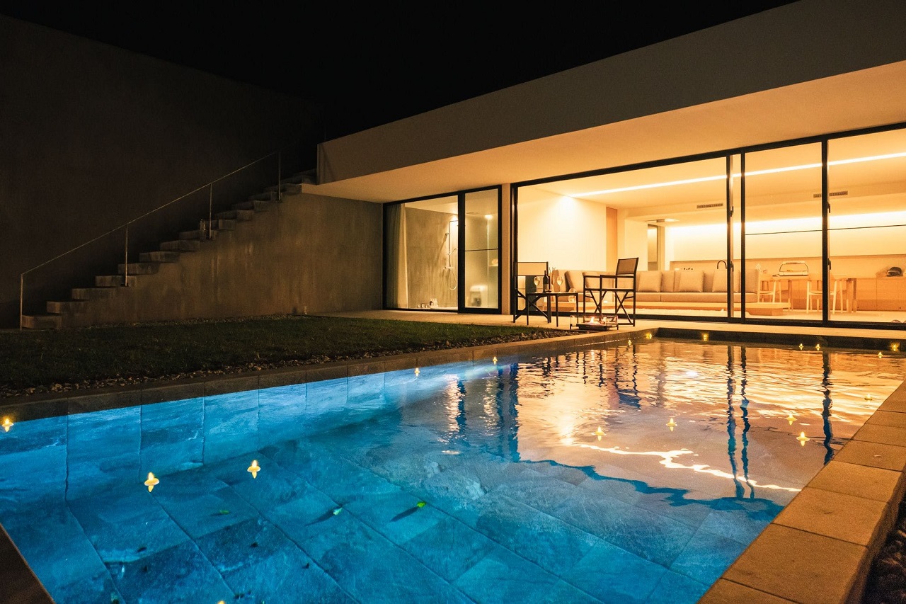Private pool villa Okinawa